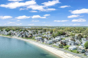 Beachside in Branford